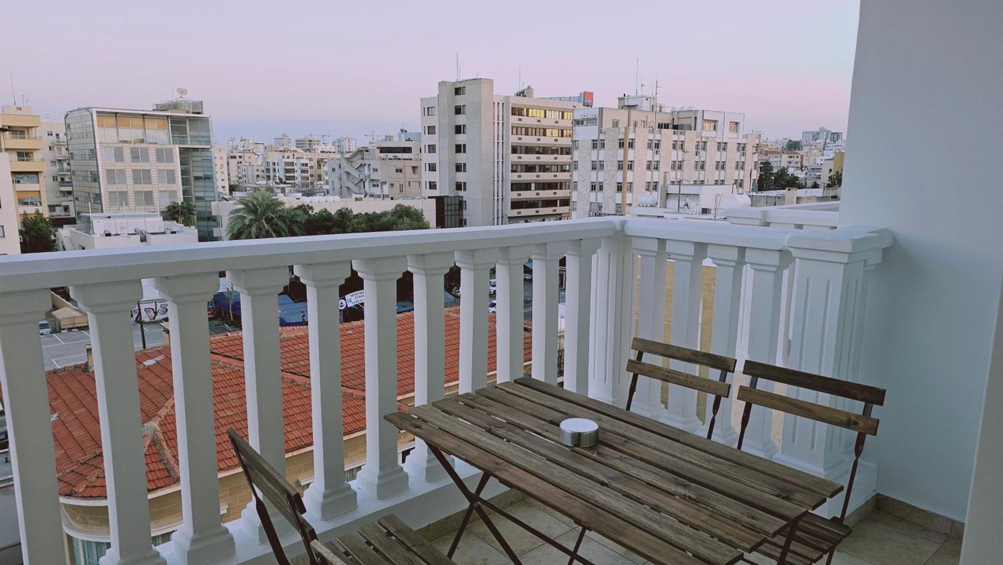 Stay Cosmo City Suites Nicosia Exterior photo
