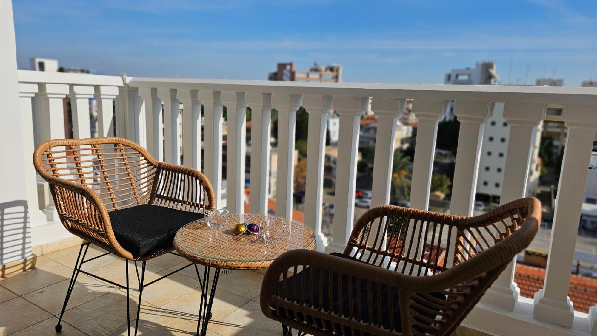 Stay Cosmo City Suites Nicosia Exterior photo