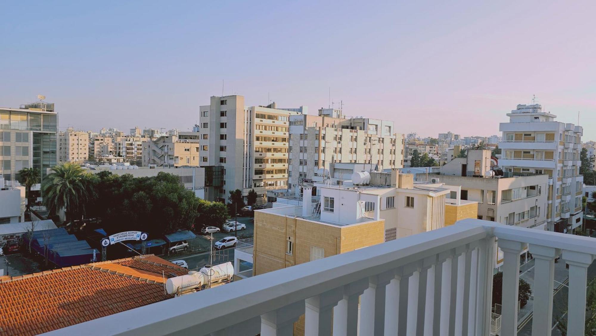 Stay Cosmo City Suites Nicosia Exterior photo