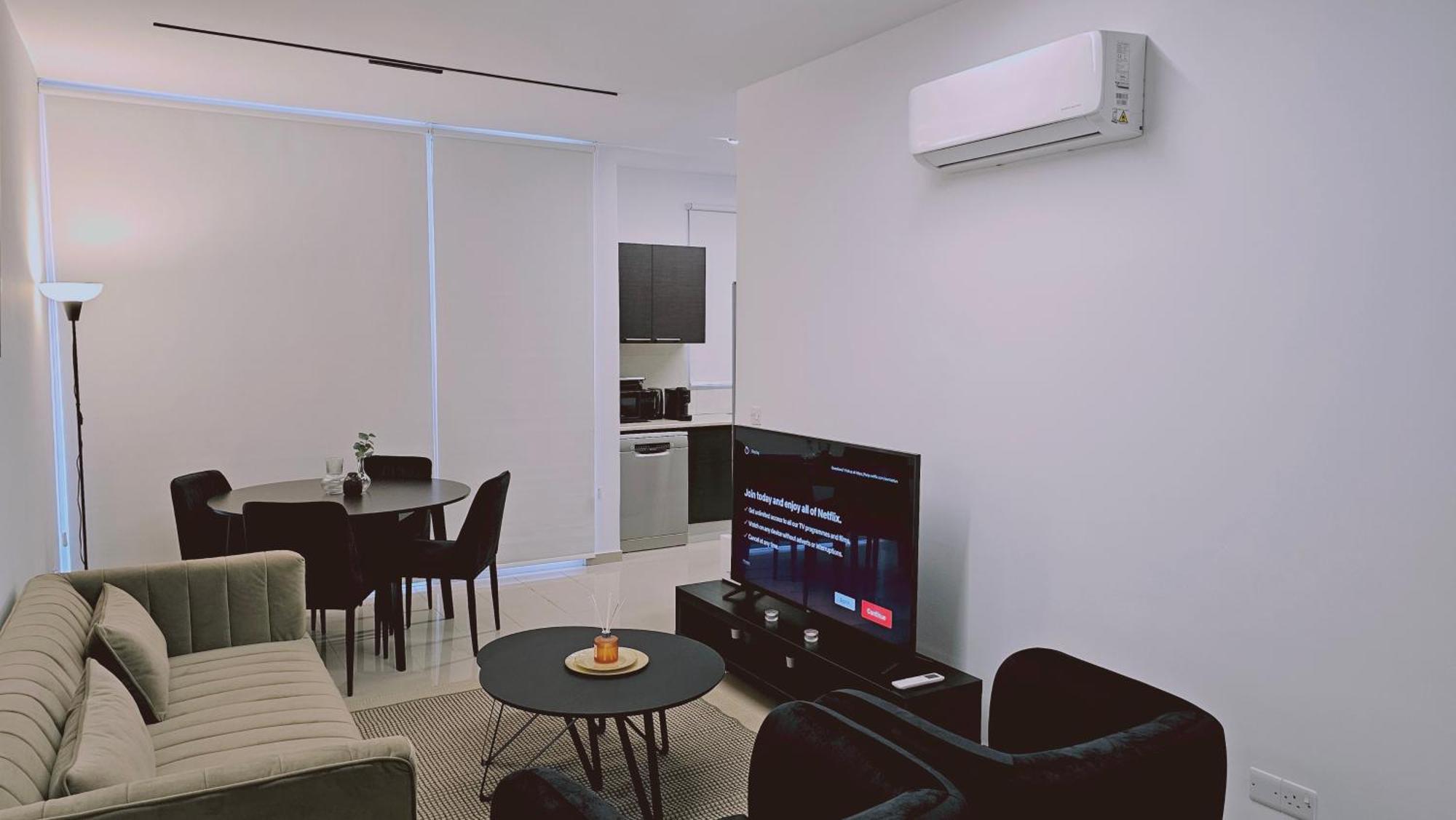 Stay Cosmo City Suites Nicosia Exterior photo