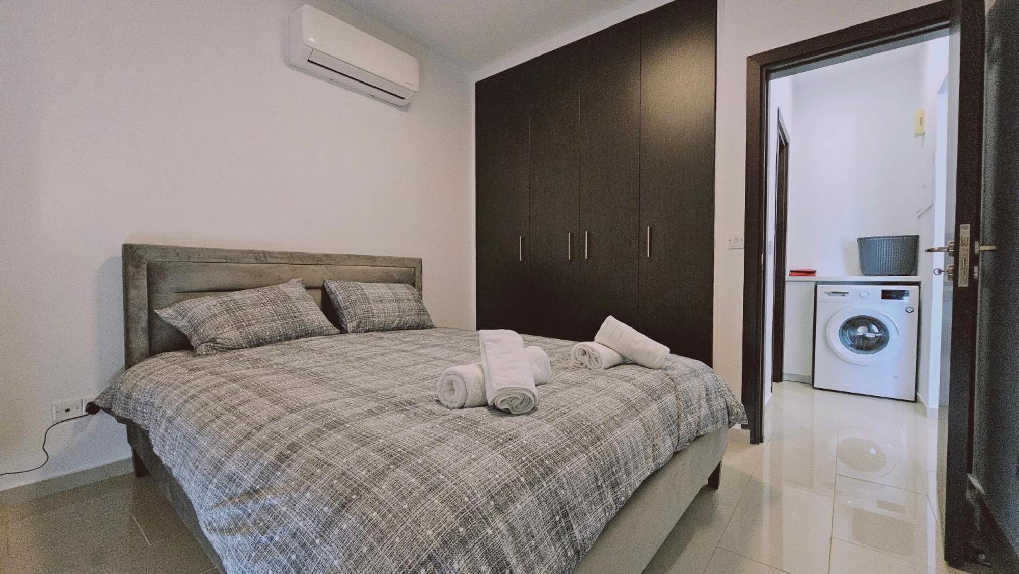 Stay Cosmo City Suites Nicosia Exterior photo