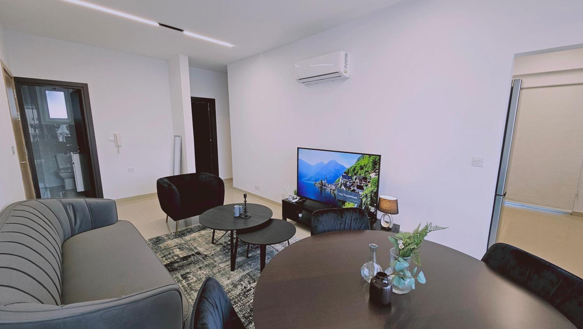 Stay Cosmo City Suites Nicosia Exterior photo